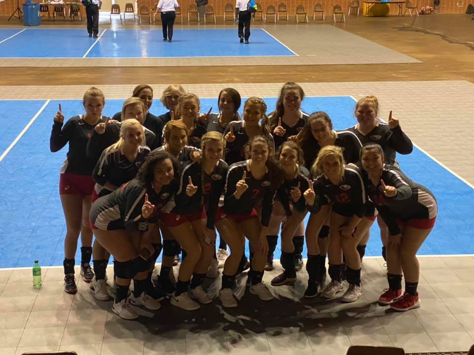 Varsity Volleyball Advances to Championship